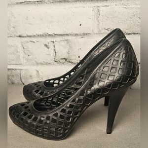 Cynthia Rowley Black Leather Cutout Platform Heels Size 7.5
